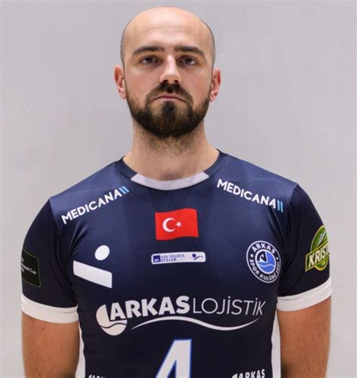 Nicholas Hoag- Wiki, Age, Height, Wife, Net Worth, Ethnicity, Career