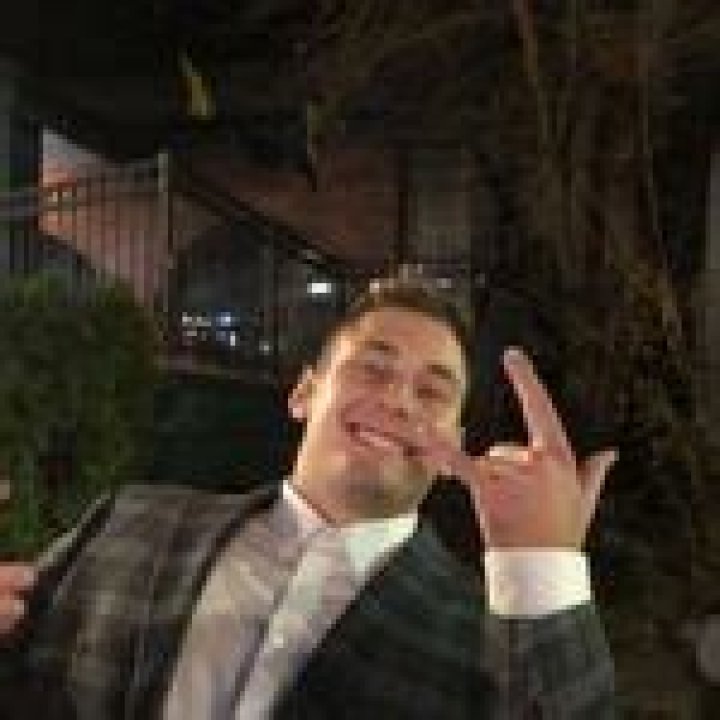 Nick Ginopolis- Wiki, Age, Height, Net Worth, Girlfriend, Ethnicity