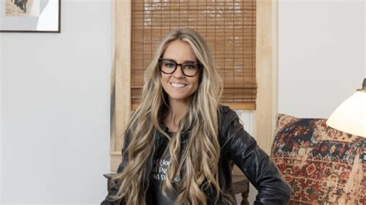 Nicole Curtis- Biography, Age, Height, Net Worth, Husband, Marriage