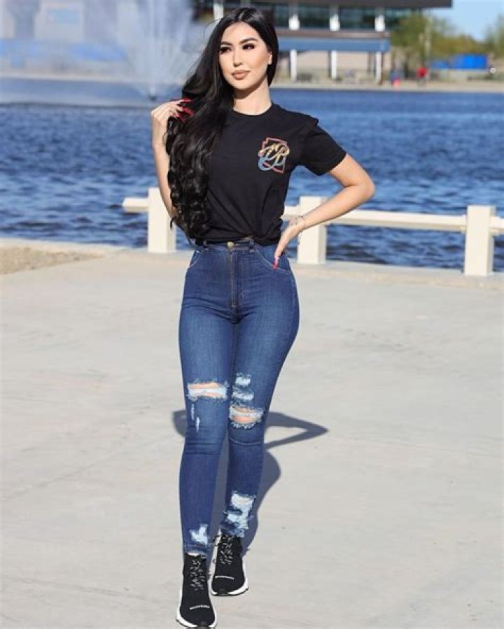 Nicole Valadez– Wiki, Bio, Age, Height, Net Worth, Boyfriend