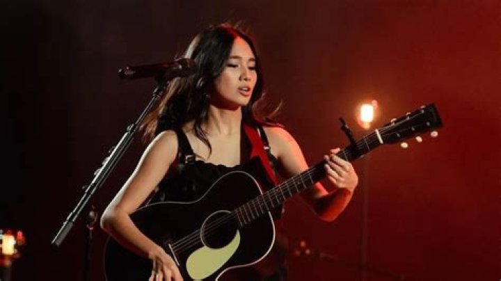 Niki Zefanya- Wiki, Age, Height, Net Worth, Girlfriend, Ethnicity