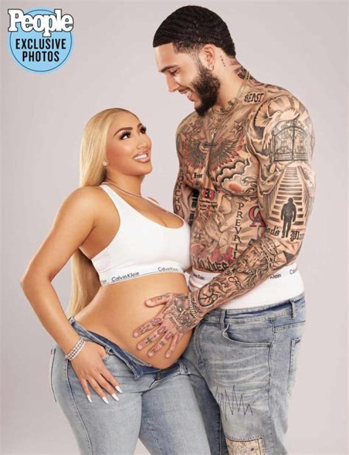 Nikki Mudarris- Biography, Age, Net Worth, Boyfriend, Height, Weight, Ethnicity