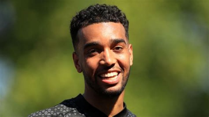 Niko Omilana- Bio, Wiki, Age, Height, Weight, Net Worth