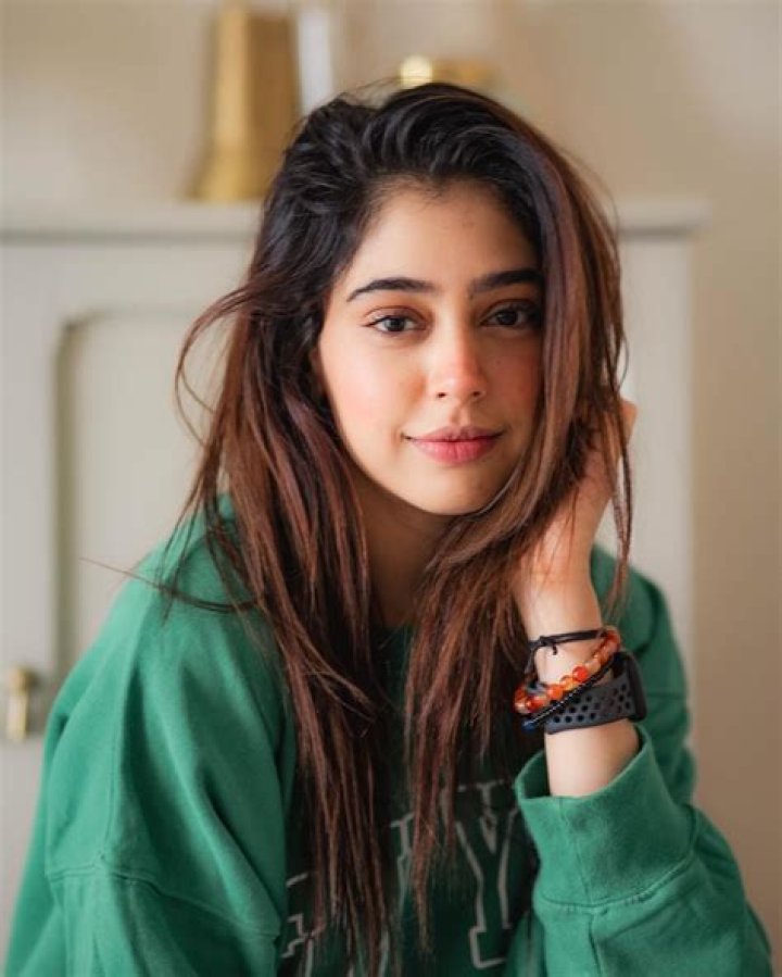 Niti Taylor- Age, Boyfriend, Net Worth, Height, Ethnicity