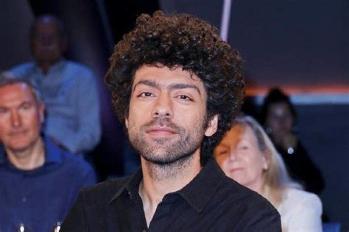 Noah Becker- Wiki, Age, Ethnicity, Girlfriend, Height, Career