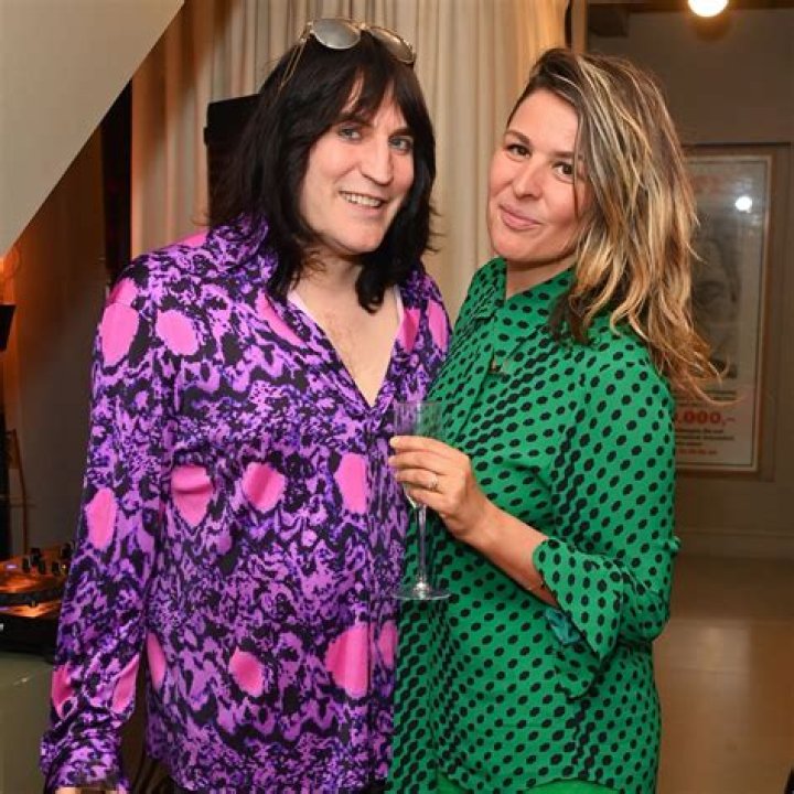 Noel Fielding Wife: Is He Married? Relationship And Family Details