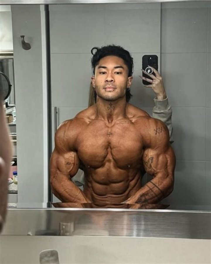 
Nyle Nayga- Wiki, Age, Height, Net Worth, Girlfriend, Dating	