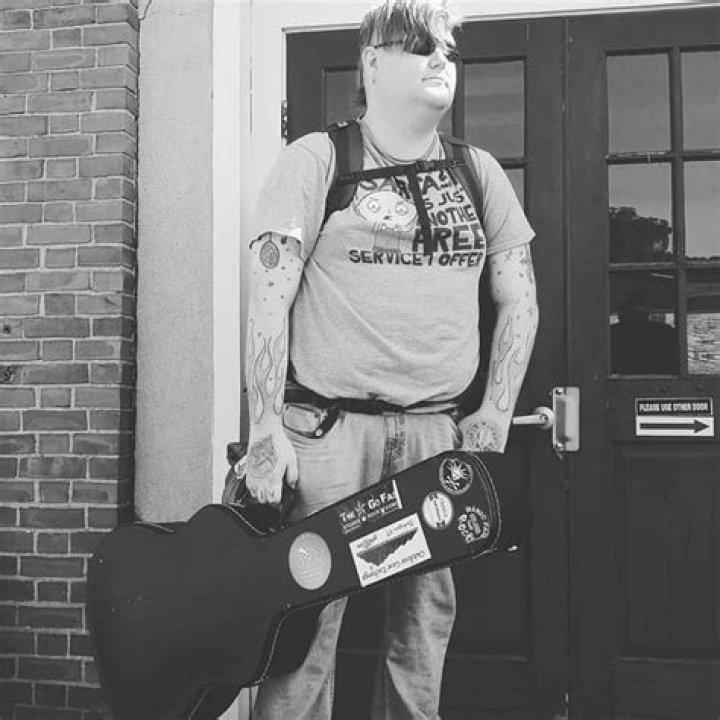 October Evans- Wiki, Age, Height, Net worth, Relationship