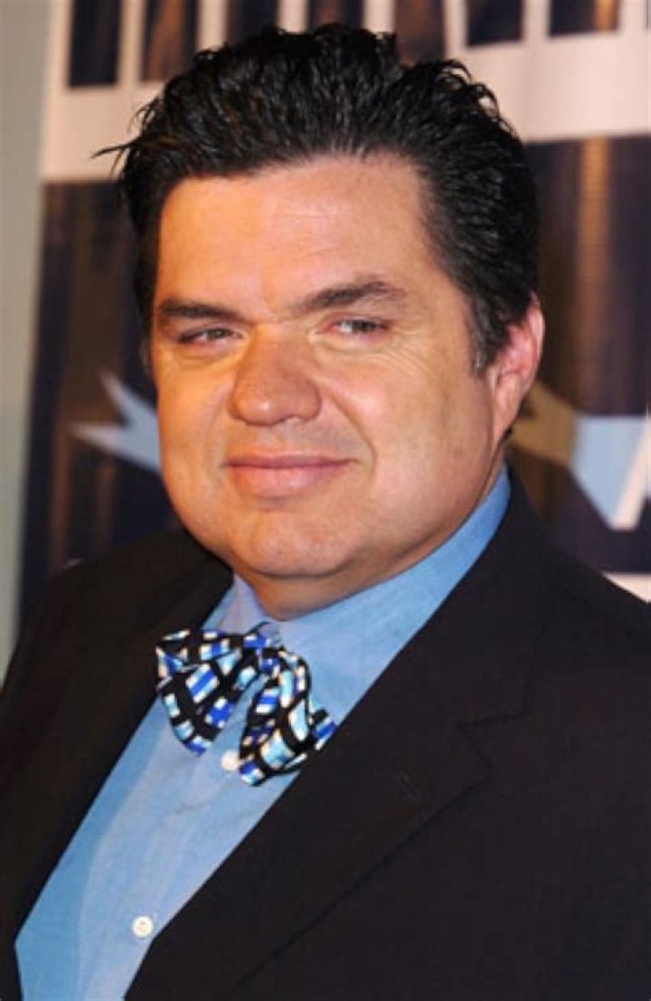 Who Is Oliver Platt? Wiki, Age, Height, Wife, Net Worth, Kids, Career