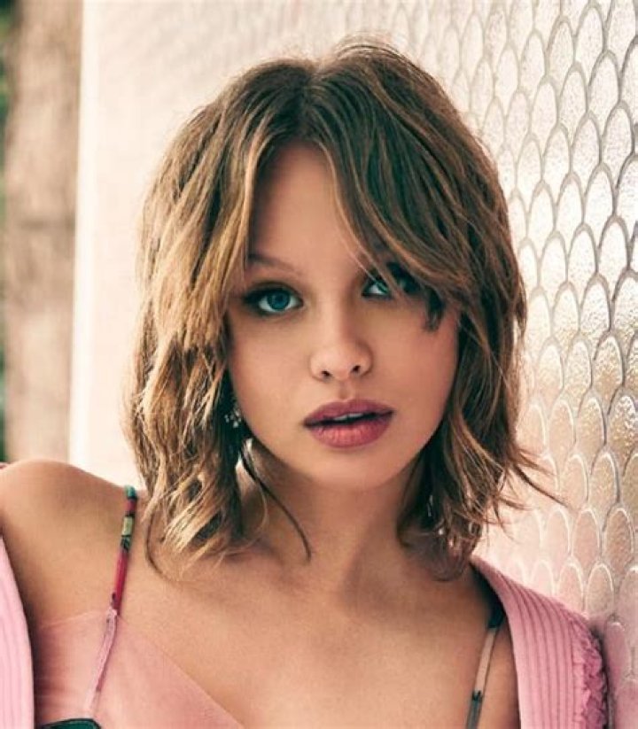 Olivia Deeble- Age, Bio, Wiki, Boyfriend, Net worth, Career & Facts