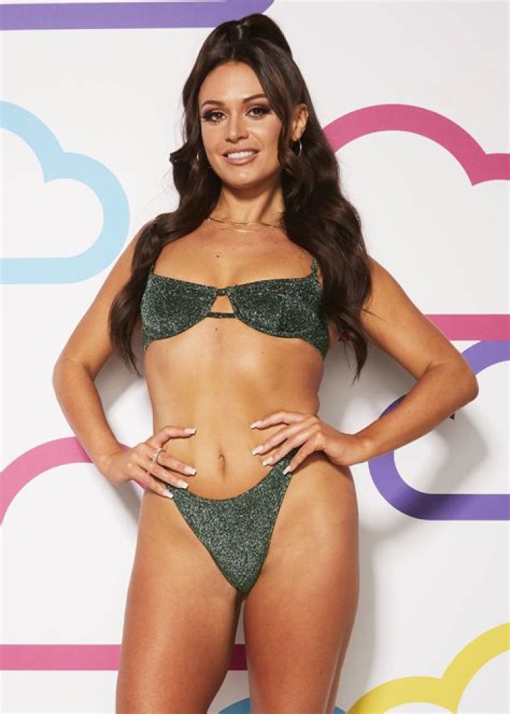 Olivia Hawkins- Wiki, Age, Height, Net Worth, Boyfriend, Ethnicity