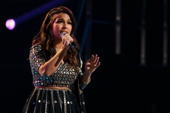 Parijita Bastola- Wiki, Age, Songs, Boyfriend, Net Worth, Ethnicity, Career