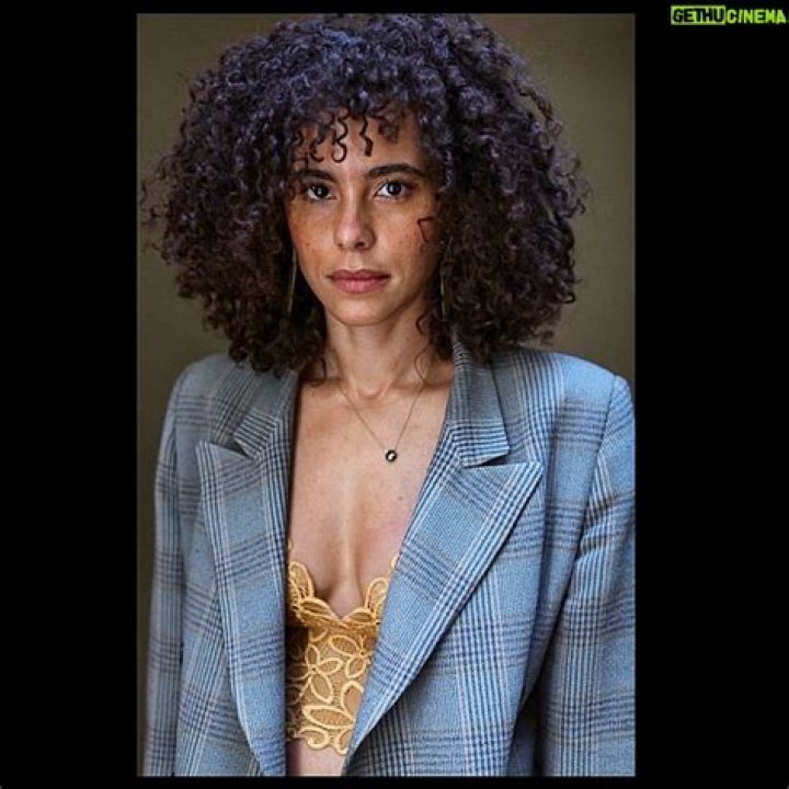 Parisa Fitz-Henley Bio, Age, Net Worth, Husband, Marriage, Height