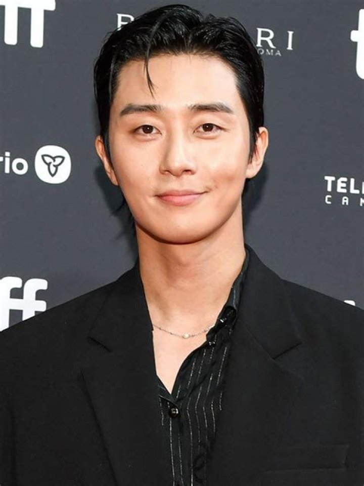 Park Seo-joon- Bio, Age, Height, Net worth, Girlfriend, Dating