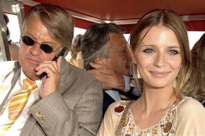 Paul Marsden Barton- Wiki, Age, Wife, Ethnicity, Net Worth, Height, Career