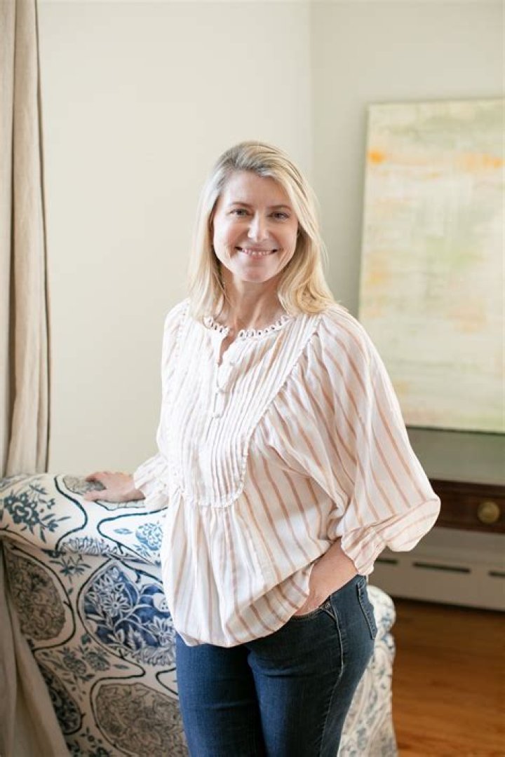 Paula Throckmorton- Age, Husband, Height, Net Worth, Career, Nationality