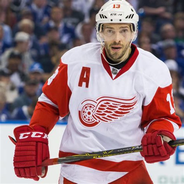 Pavel Datsyuk- Wiki, Age, Wife, Ethnicity, Net Worth, Height
