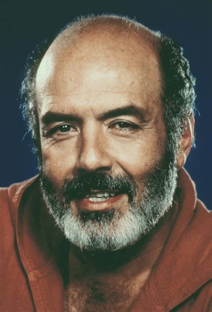 Who is Pernell Roberts? Wiki, Bio, Height, Death, Net Worth, Wife, Career