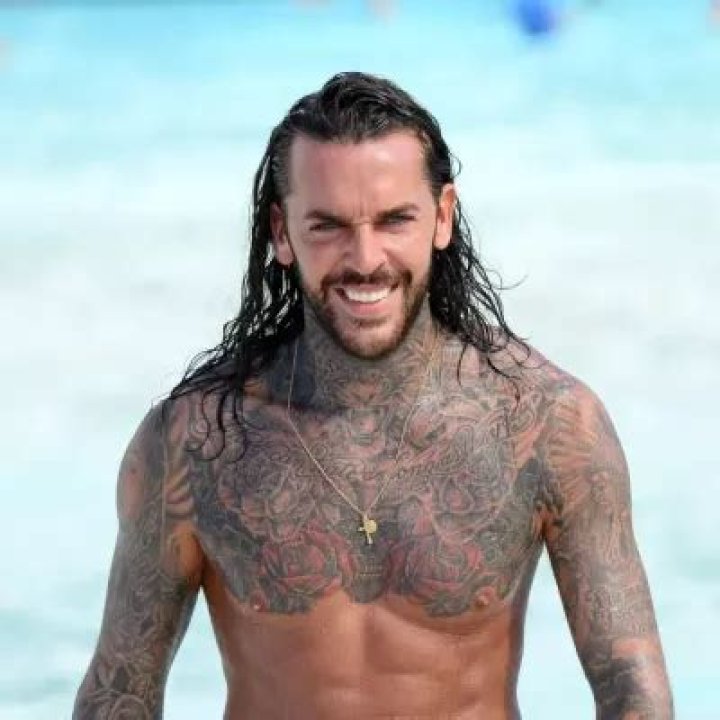 Pete Wicks- Wiki, Biography, Age, Height, Net Worth, Girlfriend
