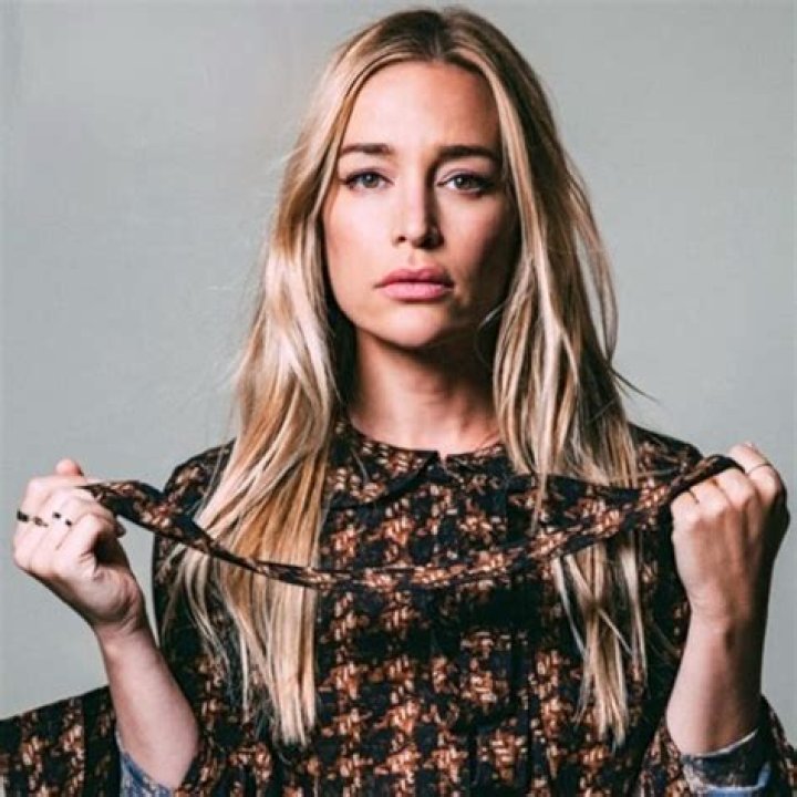Piper Perabo- Wiki, Age, Husband, Net Worth, Ethnicity, Career