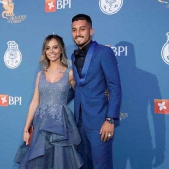 Priscila Minuzzo- All About The Ex-Wife Of Alex Telles