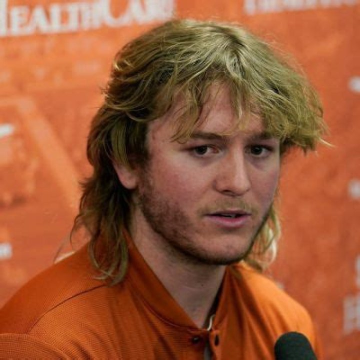 Quinn Ewers Net Worth: What’s His Worth? Salary & Contract Details