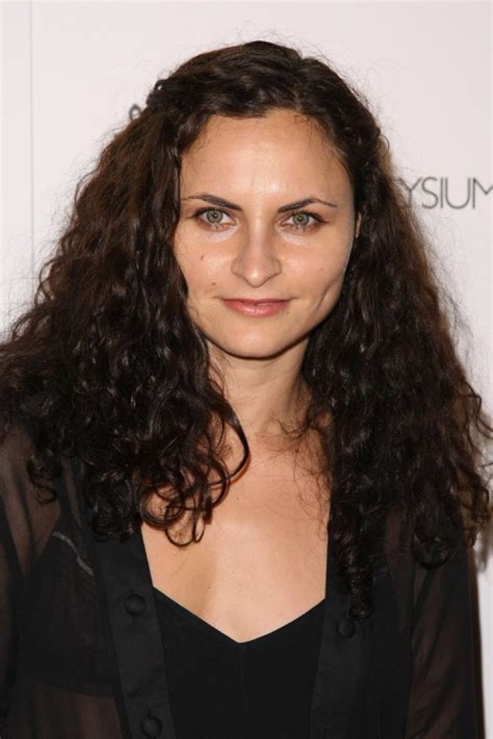 Rain Phoenix- Bio, Age, Net Worth, Husband, Marriage, Height