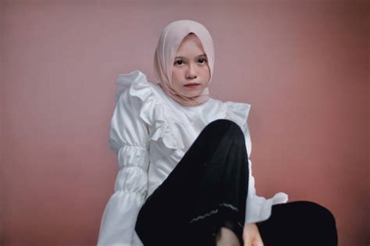 Rainych Ran- Age, Net Worth, Height, Boyfriend, Nationality