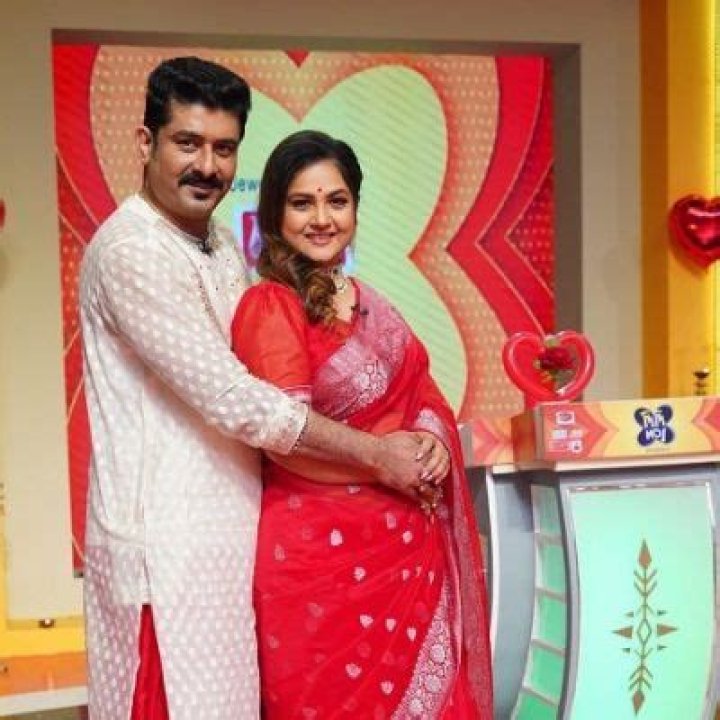 Raja Chatterjee- Wiki, Age, Height, Net Worth, Wife, Ethnicity