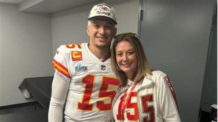 Randi Mahomes- Wiki, Bio, Age, Height, Boyfriend, Career, Net Worth