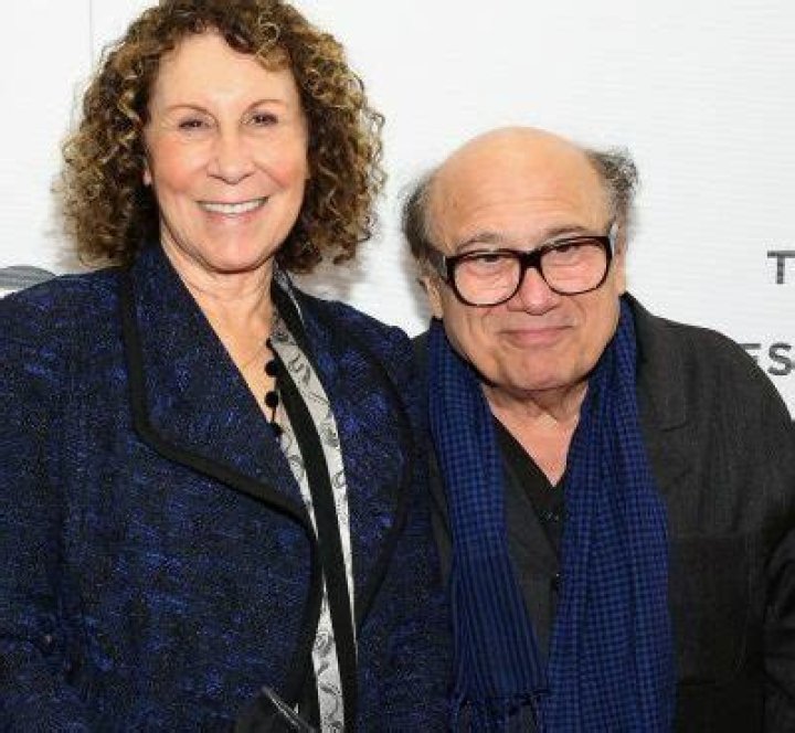 Reason Behind The Separation Between Rhea Perlman & Danny DeVito