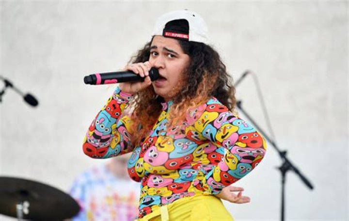 Remi Wolf- Wiki, Age, Height, Net Worth, Boyfriend, Ethnicity