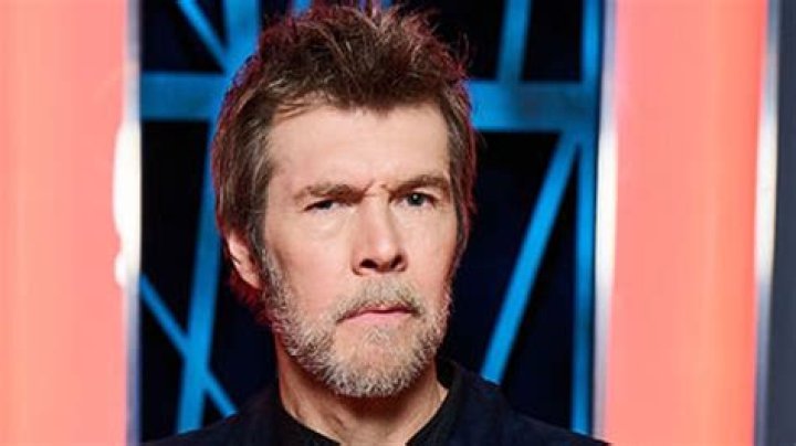 Rhod Gilbert- Wiki, Biography, Age, Height, Net Worth, Wife