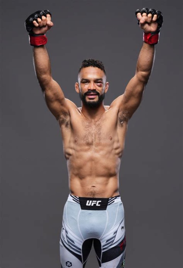 Rob Font- Wiki, Age, Ethnicity, Girlfriend, Height, Net Worth, Career