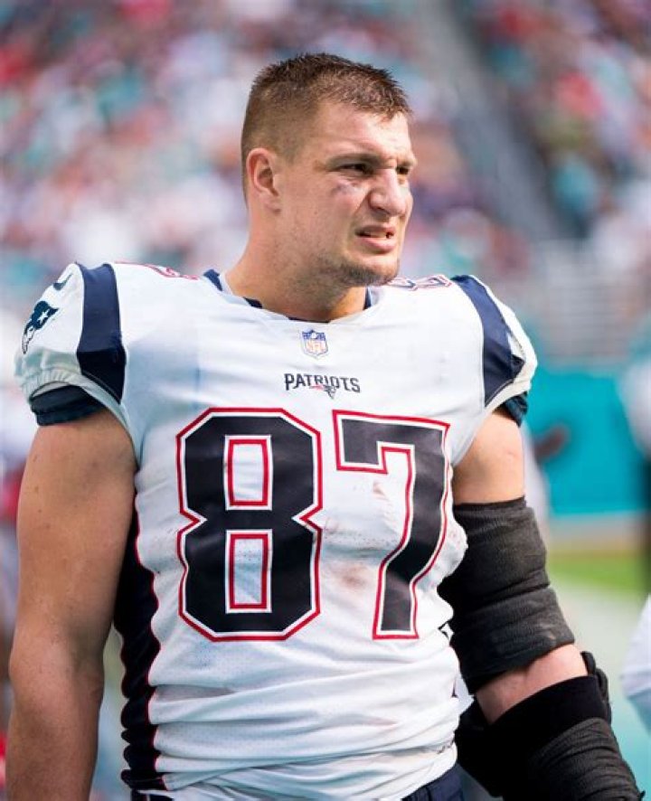 Who is Rob Gronkowski? Wiki, Age, Wife, Net Worth, Height, Ethnicity