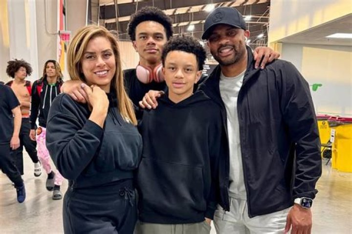 Who is Robyn Dixon ? Wiki, Age, Height, Husband, Net Worth, Ethnicity