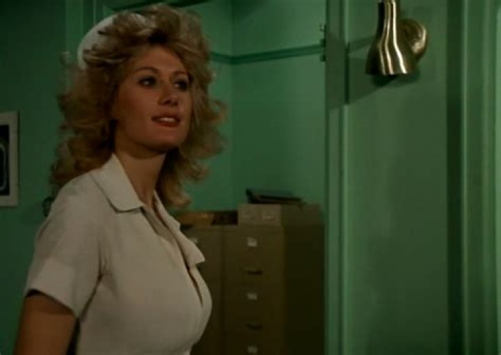 Robyn Hilton- Bio, Wiki, Age, Height, Weight, Net Worth, Relationship