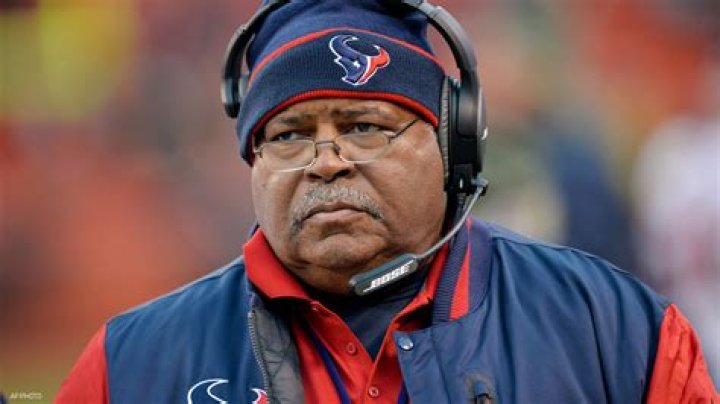 Romeo Crennel- Wiki, Age, Ethnicity, Wife, Height, Net Worth, Career