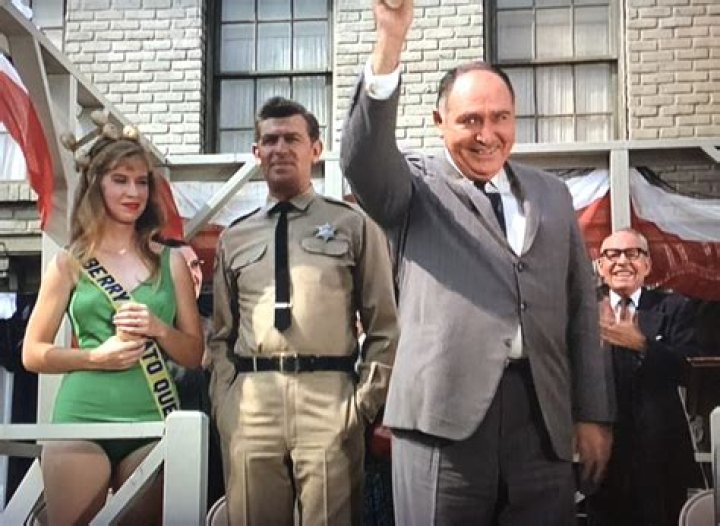 Ronda Jeter- Wiki, Age, Boyfriend, Height, Ethnicity, Career