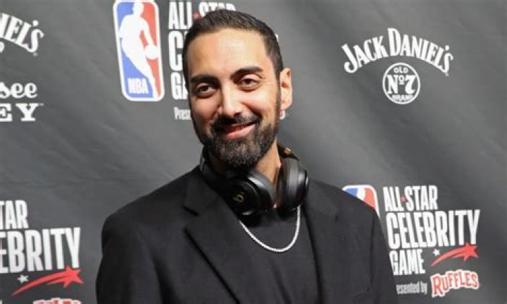 Ronnie2K- Bio, Wiki, Age, Height, Net Worth, Relationship, Instagram
