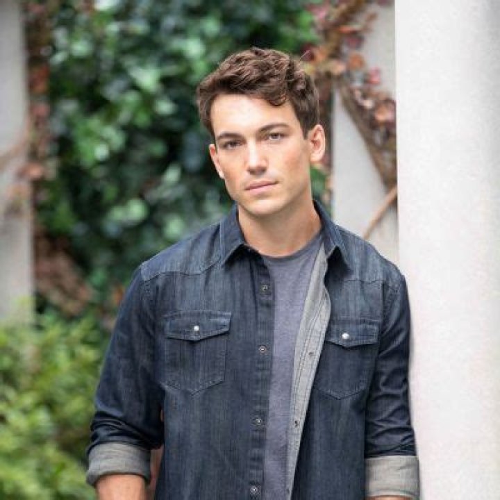 
Rory Gibson Wiki, Biography, Age, Height, Net Worth, Wife	