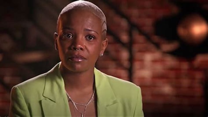 Roslyn Singleton- Wiki, Age, Height, Net Worth, Husband, Death