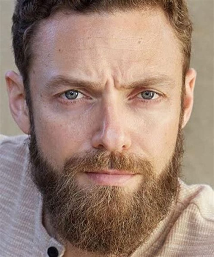 
Ross Marquand- Wiki, Age, Height, Net Worth, Girlfriend, Ethnicity	