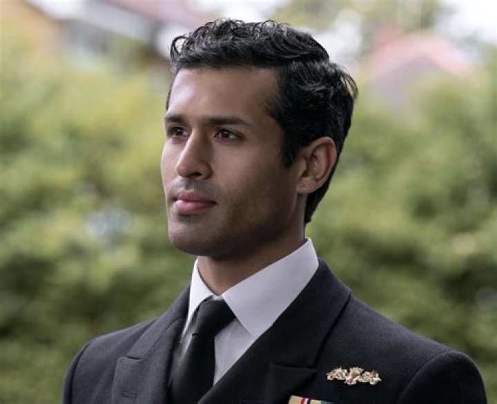 Saamer Usmani- Wiki, Age, Height, Net Worth, Girlfriend, Dating