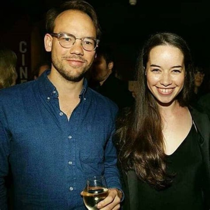 Sam Caird- Wiki, Age, Wife, Ethnicity, Net Worth, Height, Career (Biographygist)