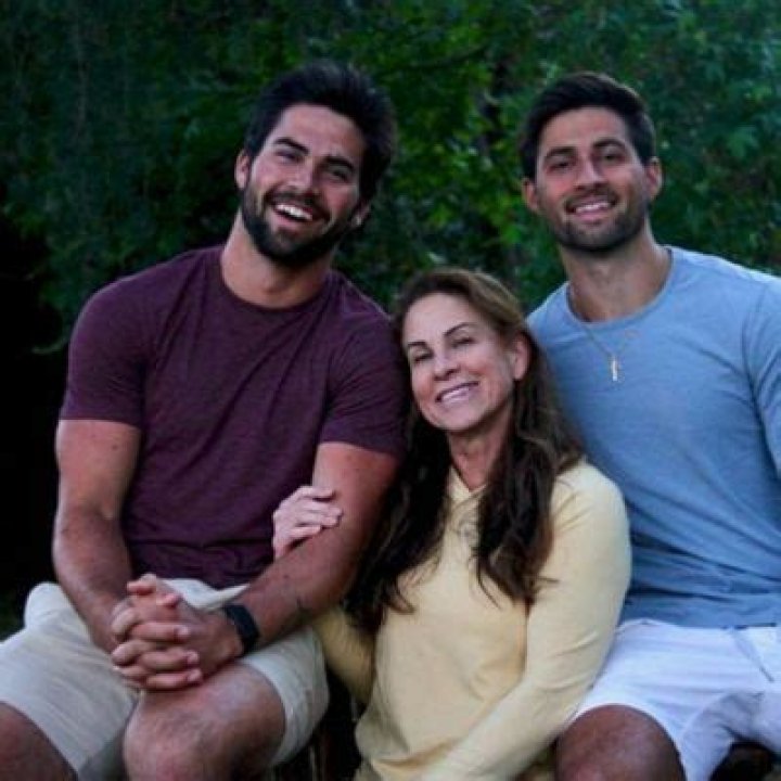 Sam Hartman Religion: What’s His Ethnicity? Is He Christian Or Jewish?