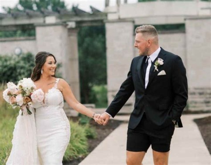 Samantha Ludy- Age, Husband, Net Worth, Height, Ethnicity