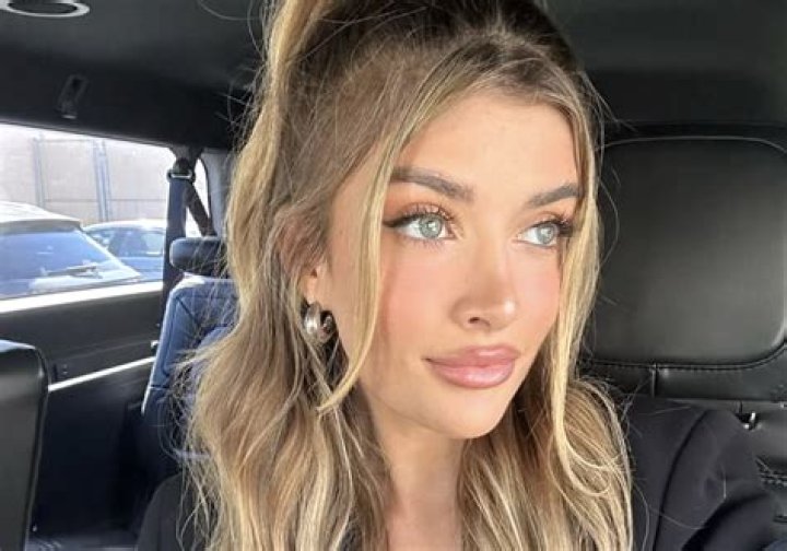 Sami Sheen- Wiki, Age, Net Worth, Boyfriend, Dating, Height