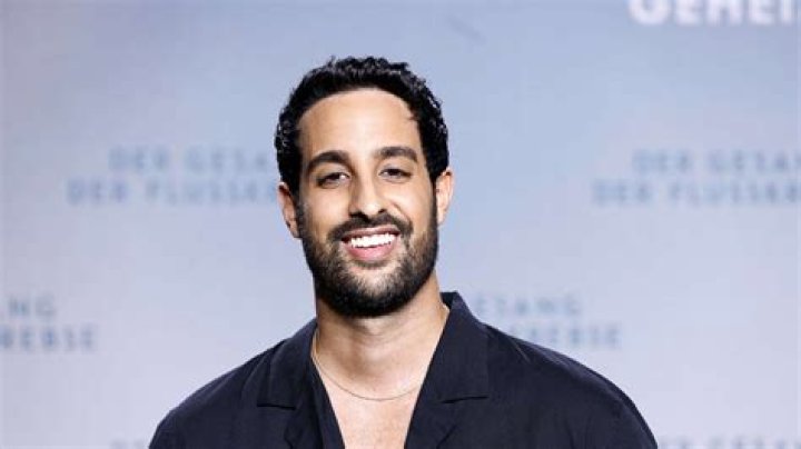 Sami Slimani- Wiki, Age, Height, Net Worth, Girlfriend, Ethnicity