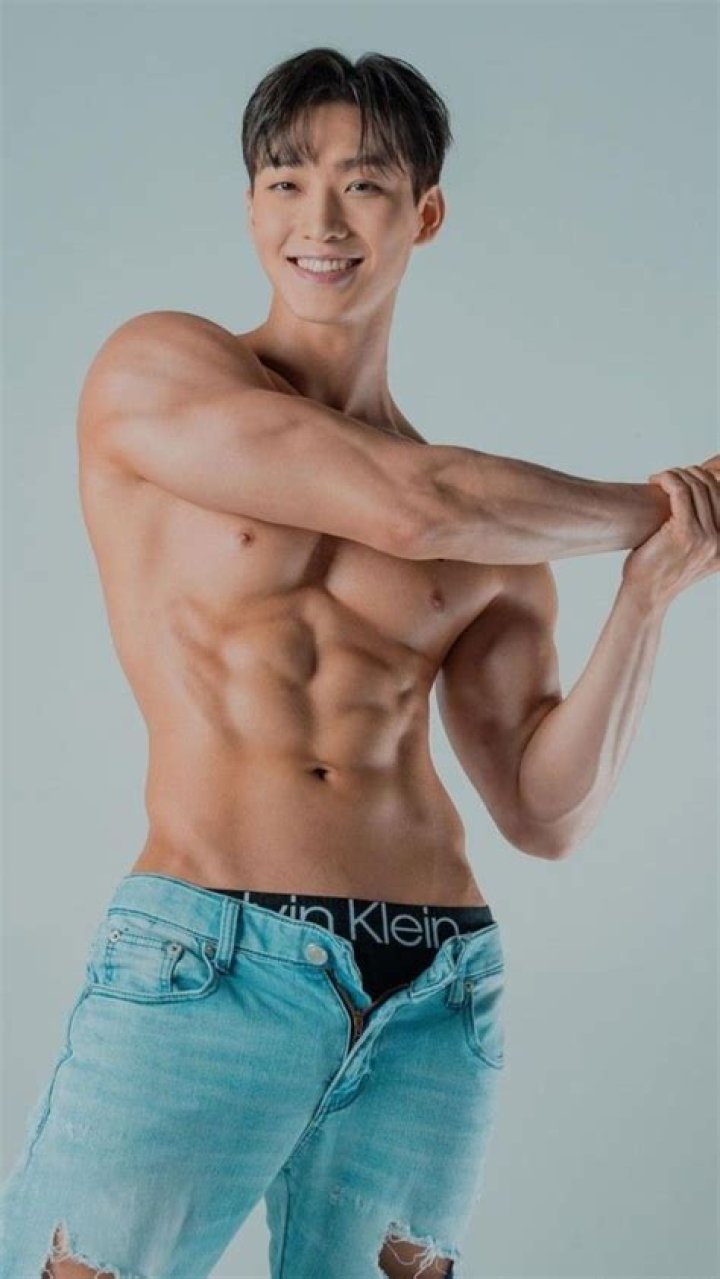 Sang Heon Lee- Wiki, Age, Height, Net Worth, Girlfriend, Ethnicity